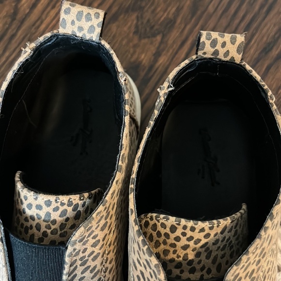 Animal Print Shoes - Picture 2 of 4